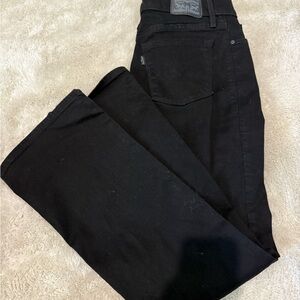 Levi’s Women’s Black Jeans